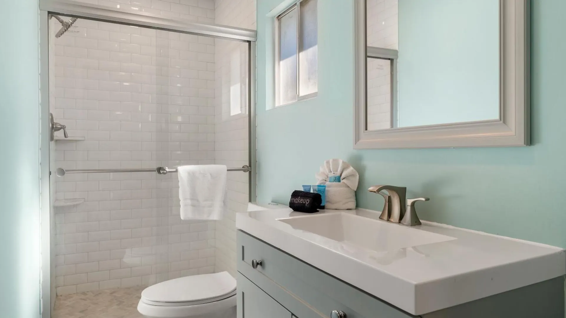 Holiday home Charming Beach House! Just Steps From The Beach! Sleeps 8! By Dolce Vita Getaways Panama City Beach